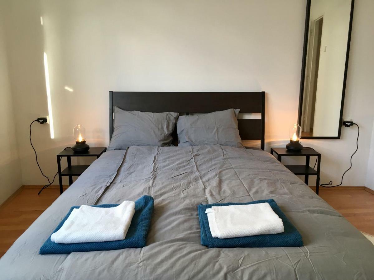 Blu Apartment In Old Town 브라티슬라바 외부 사진